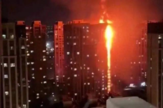 警惕！外墻保溫為何容易 “引火燒身”<strong></p>
<p>外墻保溫
</strong>，這些消防安全知識(shí)要知道:外墻保溫
